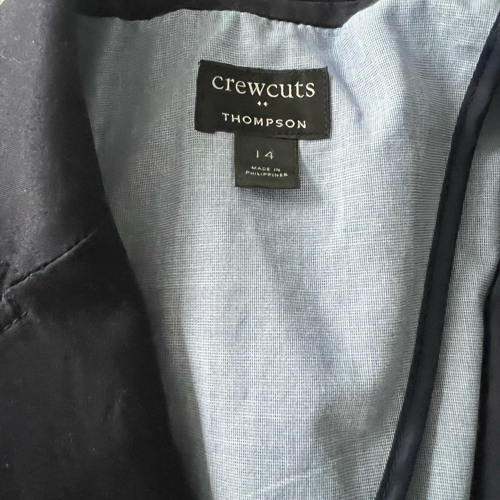 JCrew cuts navy blue Thompson blazer. Excellent condition.